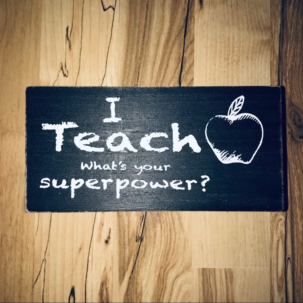 FREE GIFT WITH PURCHASE OF 1 ITEM! (just bundle!)